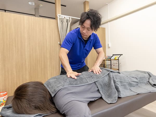 施術の様子